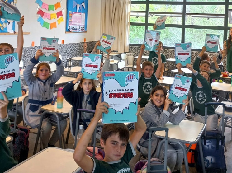 Clase de inglés en Escuelas Pías de Canning